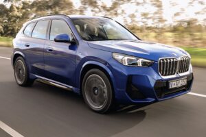 BMW iX1 LWB