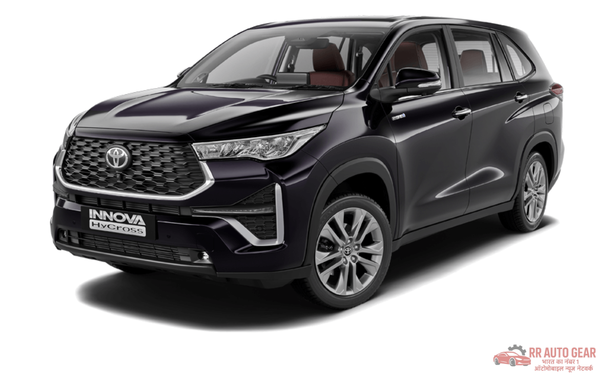 Toyota Innova Hycross – Front View with LED Headlights and Premium SUV Styling