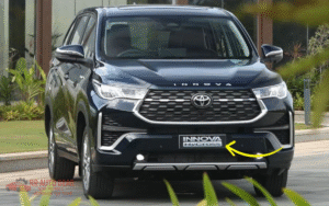 Toyota Innova Hycross – Front View with LED Headlights and Premium SUV Styling